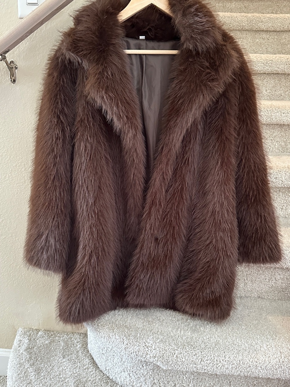 Brown Women's Faux Fur Coat - Classic Plush Jacket